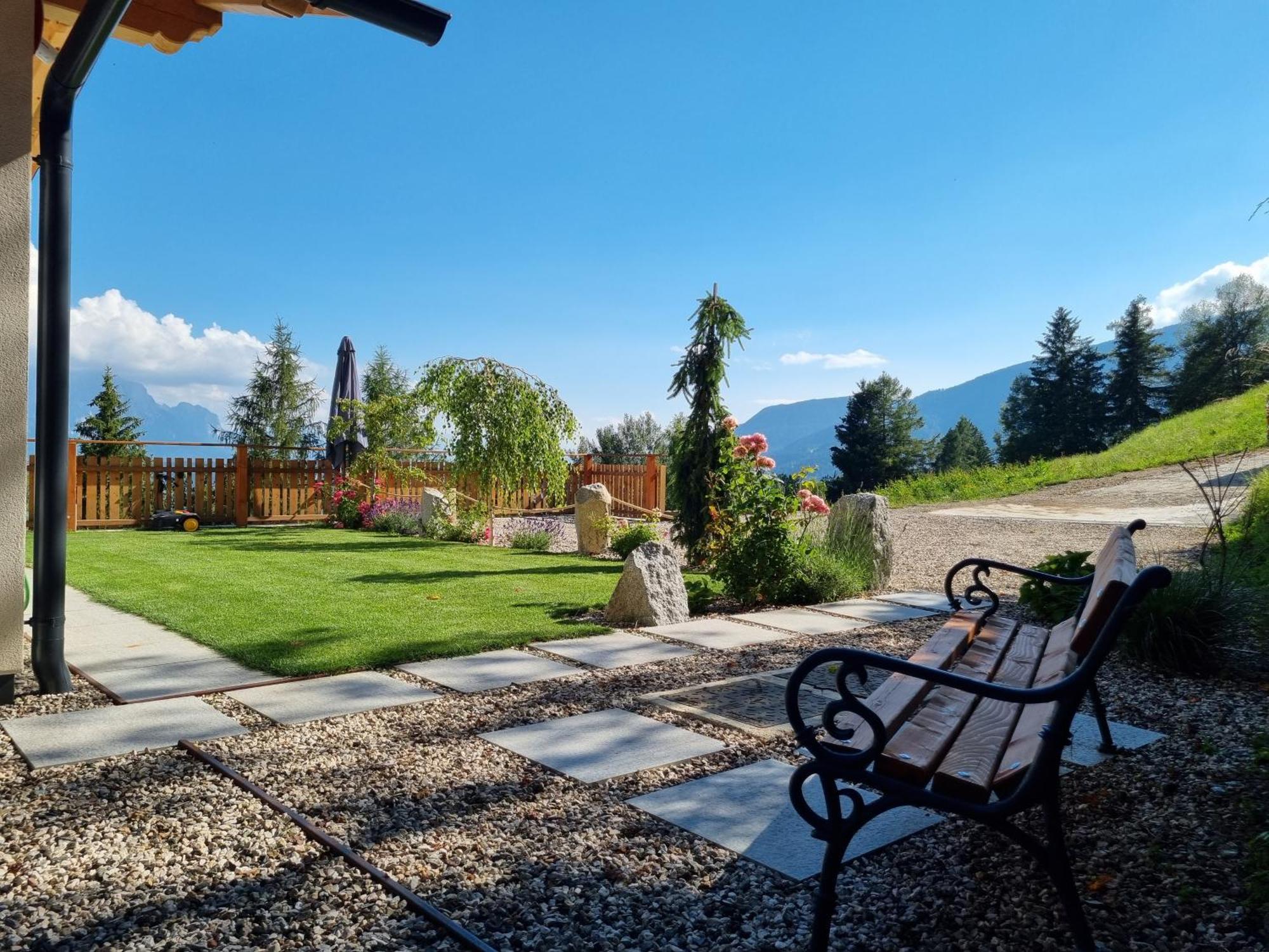 Alone In Chalet With View On Dolomites ヴィッランドロ エクステリア 写真
